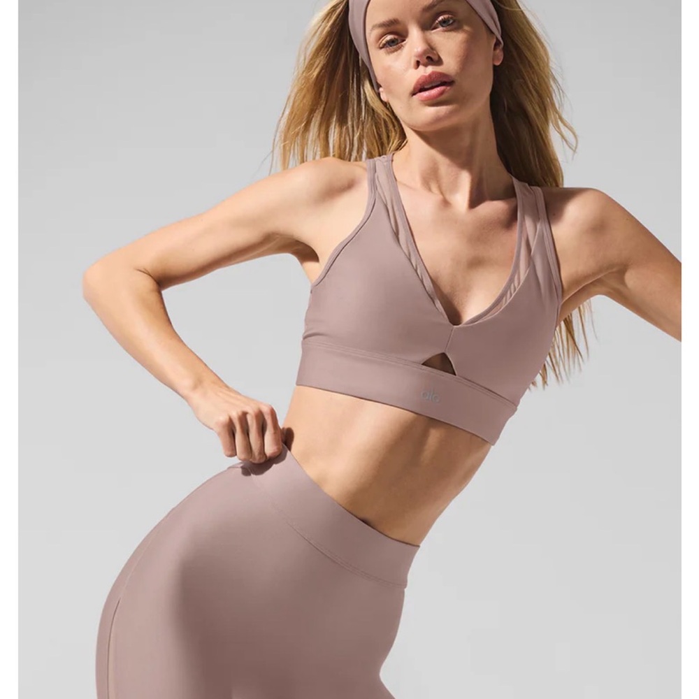 Women's ALO Taupe Sports Bra (size S) Leggings (size XS) & headband 3-piece set!